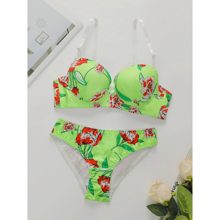 Pleasing Strings Women Floral Print Wired Push-Up Bra & Panty Set